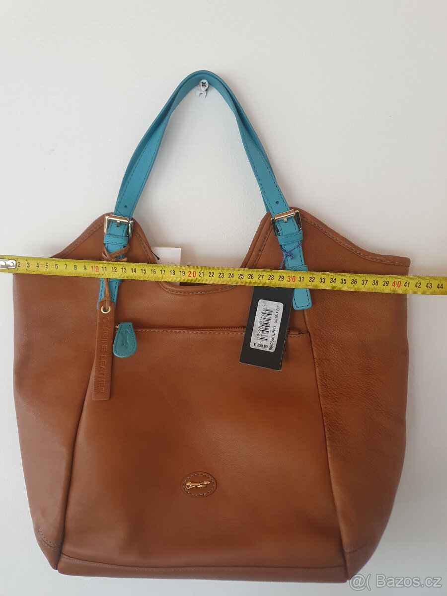 Nová kožená kabela Paul Costelloe - 8