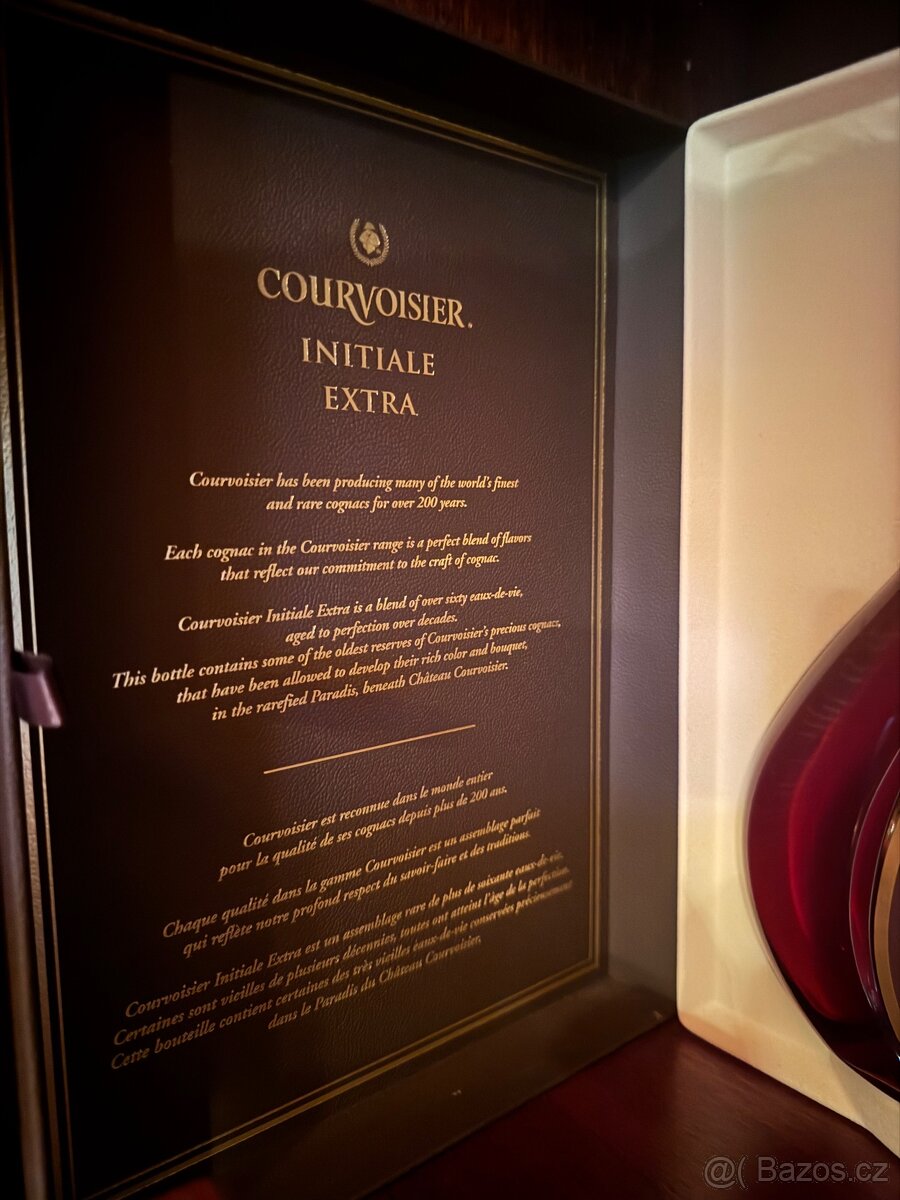 Courvoisier Initiale Extra Cognac - 8