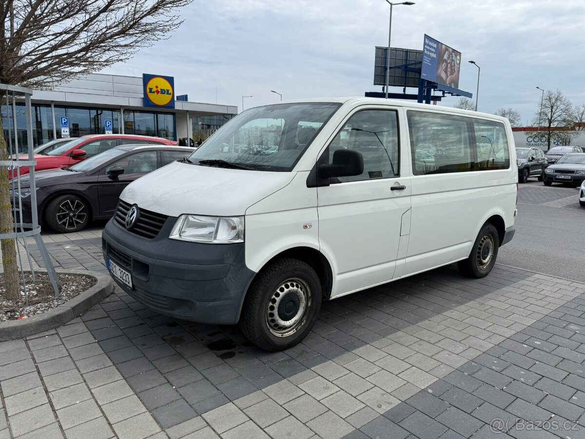 Volkswagen Transporter T5 2,5 TDI - 8