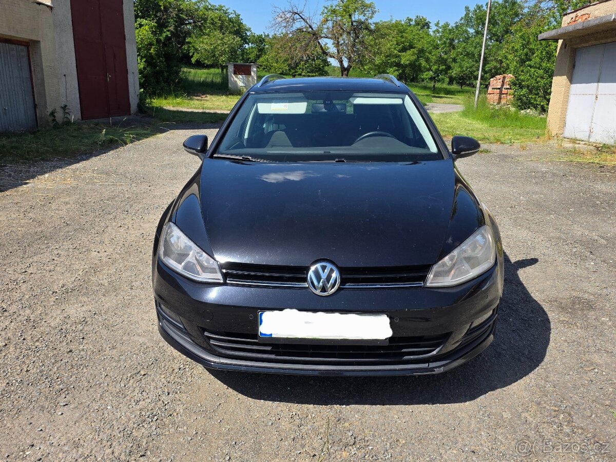 Volkswagen Golf 1,4tsi kombi model 2014 - 8