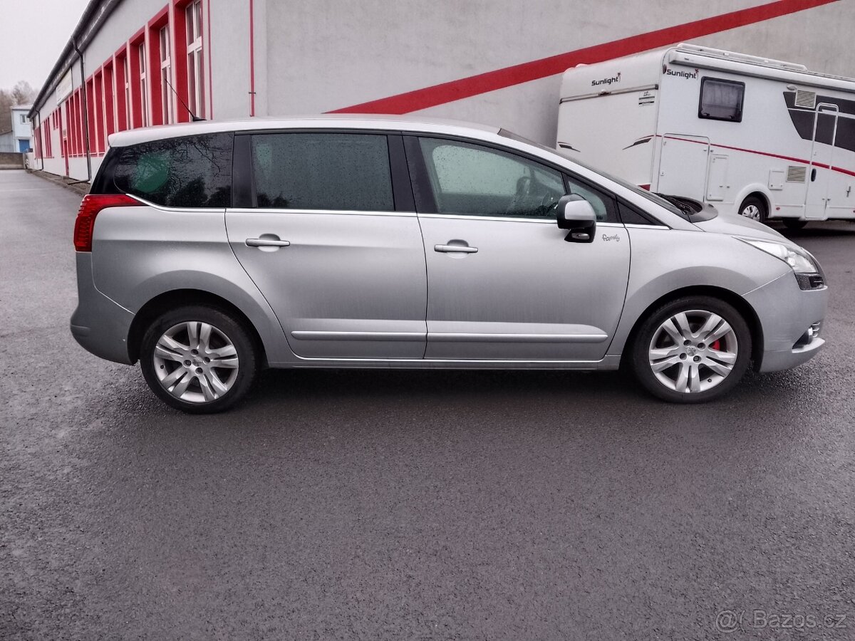 P-Peugeot 5008 1.6hdi 82kw r.v.2011 stk05/2027 - 8