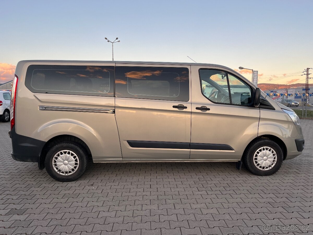Ford Transit Custom 2.2 TDCI LONG 9MÍST - 8