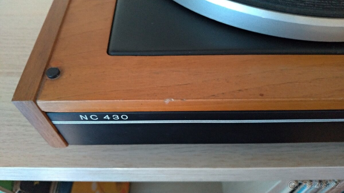Gramofon Tesla NC430 - 8