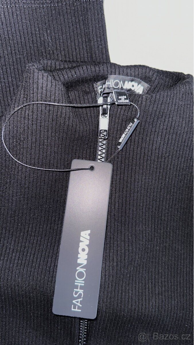 Černý overal Fashion Nova - 8