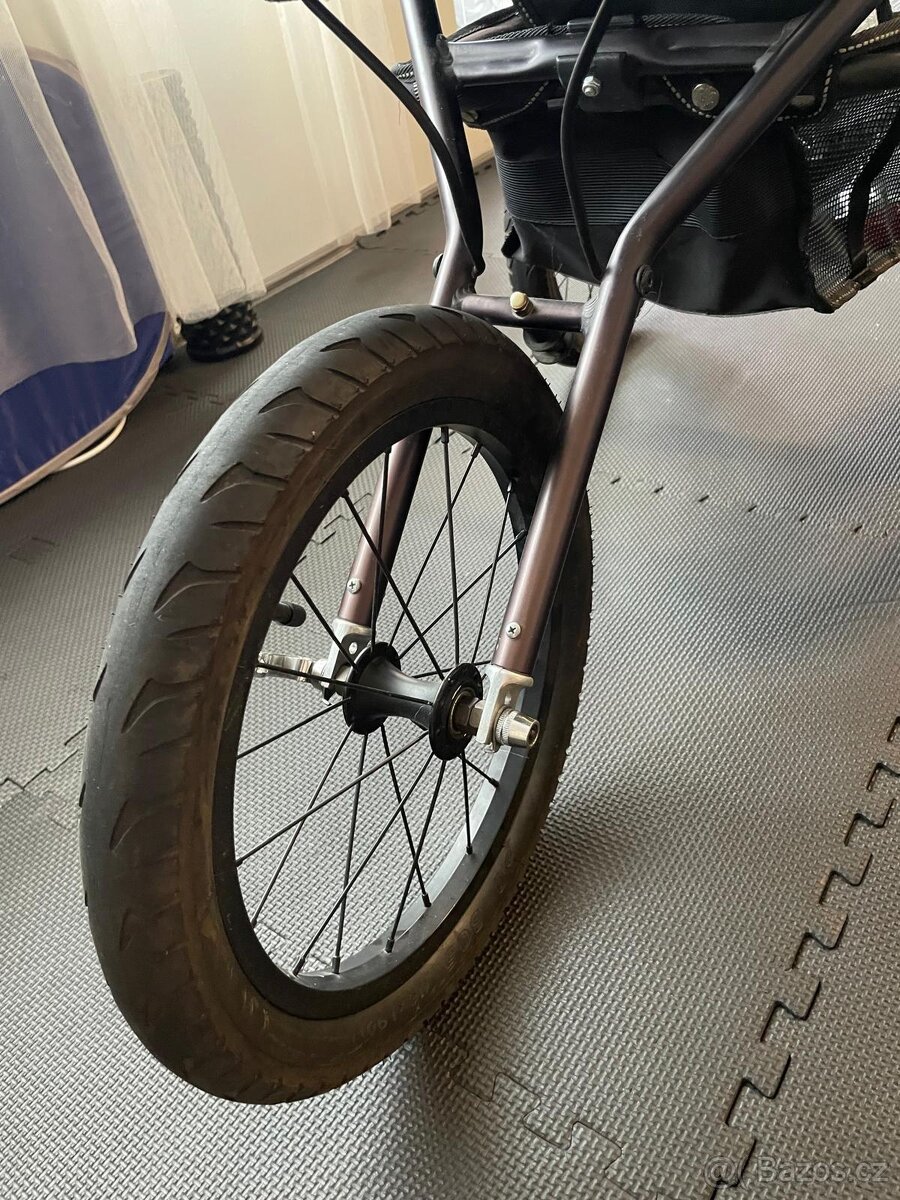 Sportovní kočárek TFK Joggster - 8