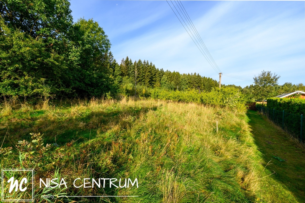 Prodej stavebního pozemku 1533 m² - 8