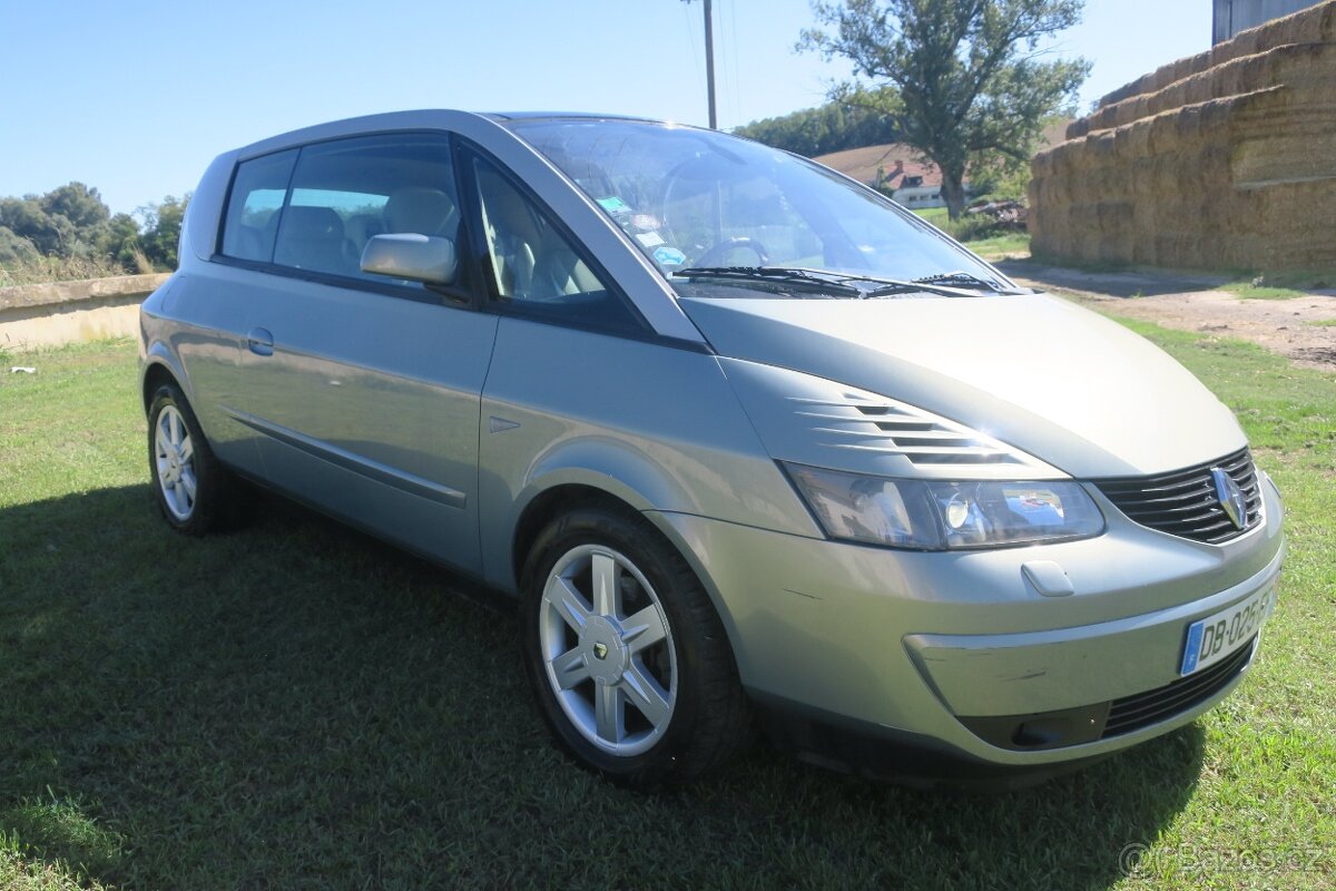 RENAULT AVANTIME 2.2 DCi PRIVILEGE - 8