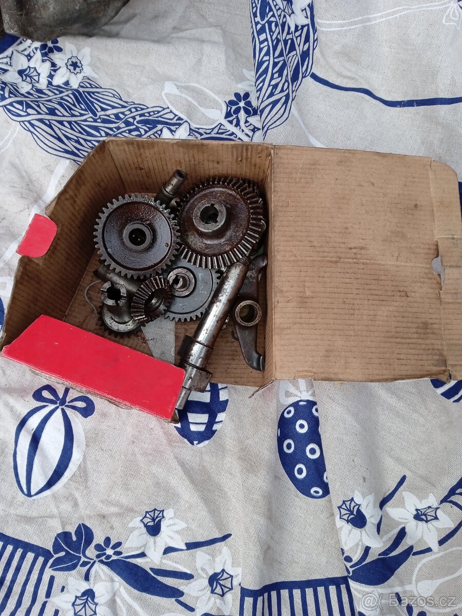 Walter 350 závodní - 8