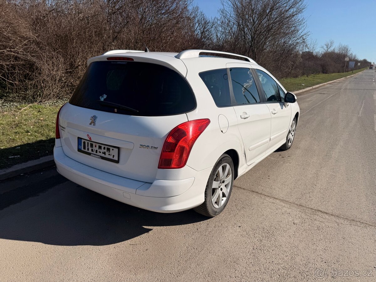 Peugeot 308 SW 1.6 HDi - 8