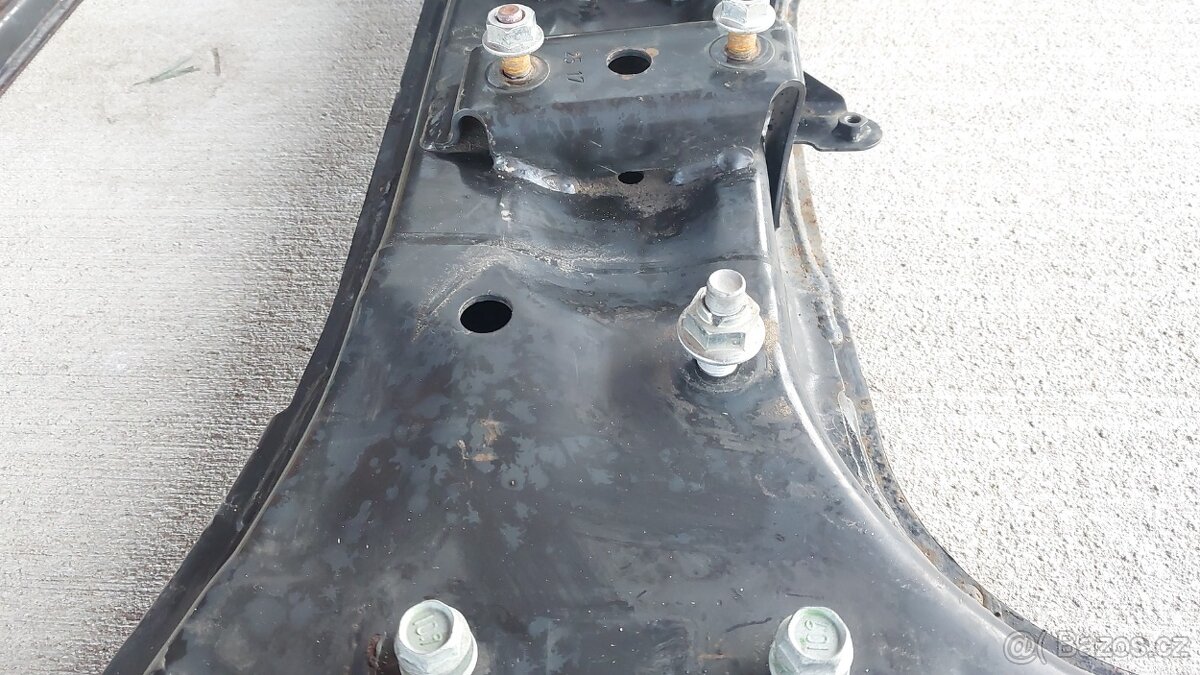 Nissan ENV200 – Nápravnice přední 544004FA0A - 8