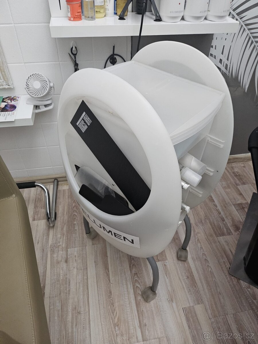 Prodám věci z kadeřnictví - 8