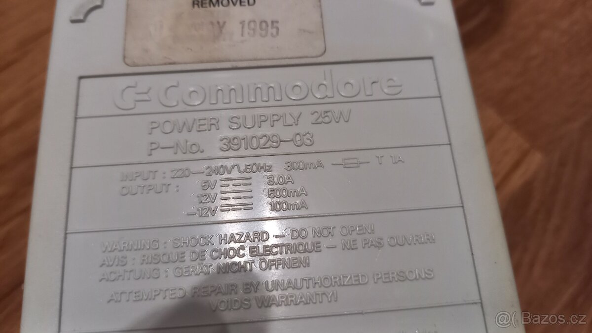 Napájecí zdroj (Amiga 500, 600, 1200). - 8