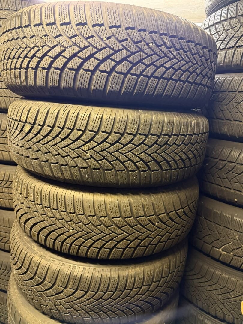 R17 ORIG.ALU KOLA ŠKODA KODIAQ NANUQ 215/65/17 99% - 8