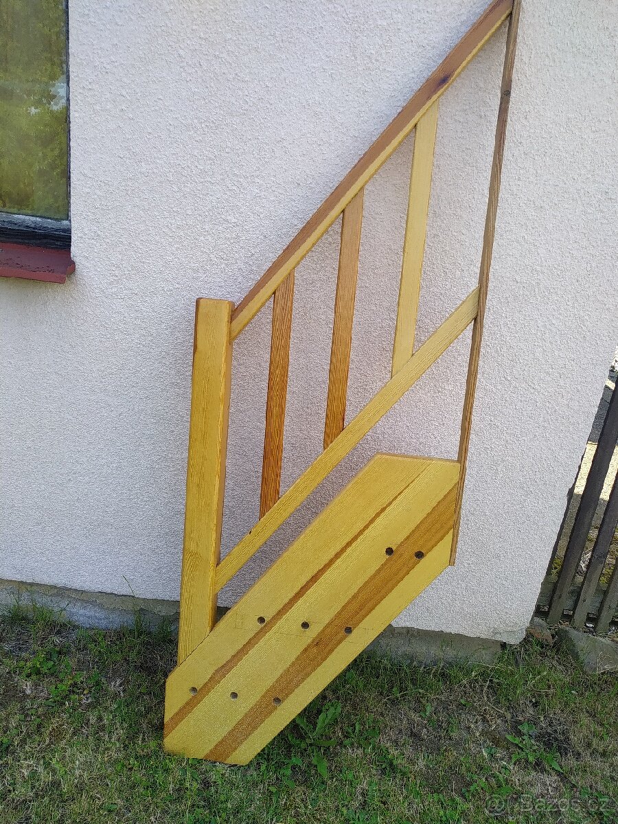 Dřevěné zábradlí - 8