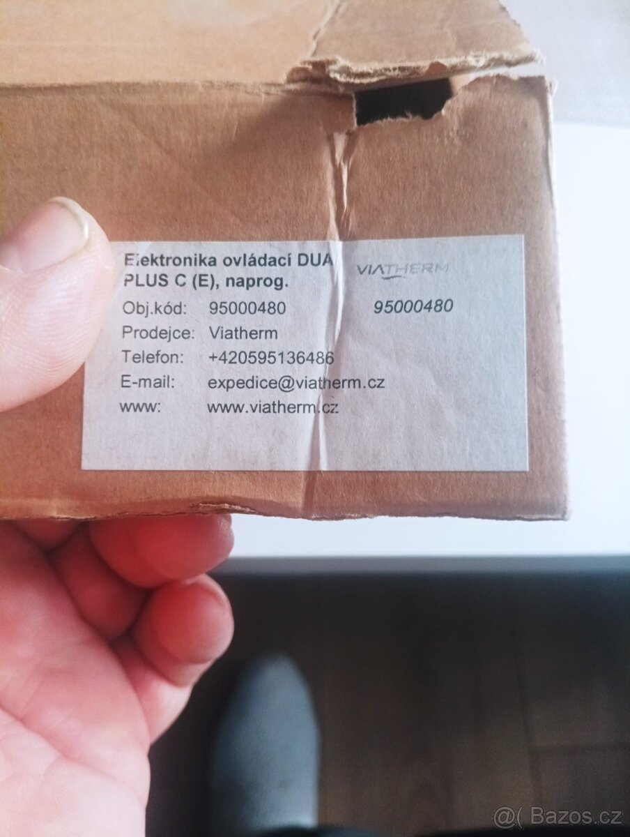 plynový ventil a ovládací elektronika na ohřev vody - 8