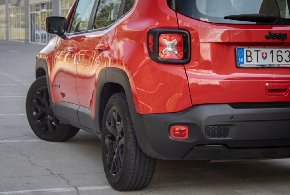 Jeep Renegade 1.0 GSE Night Eagle - 8