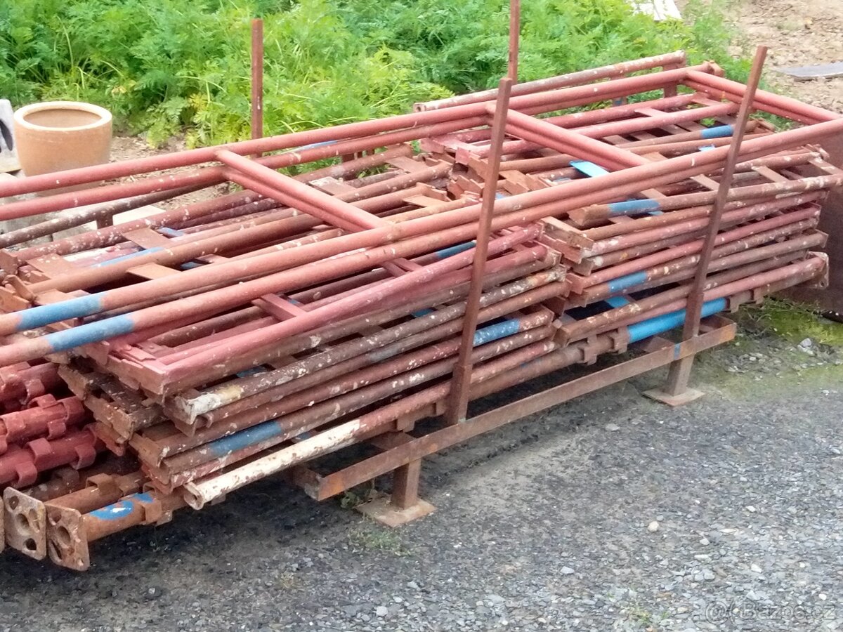 Haki lešení,pujcim lešení - 8