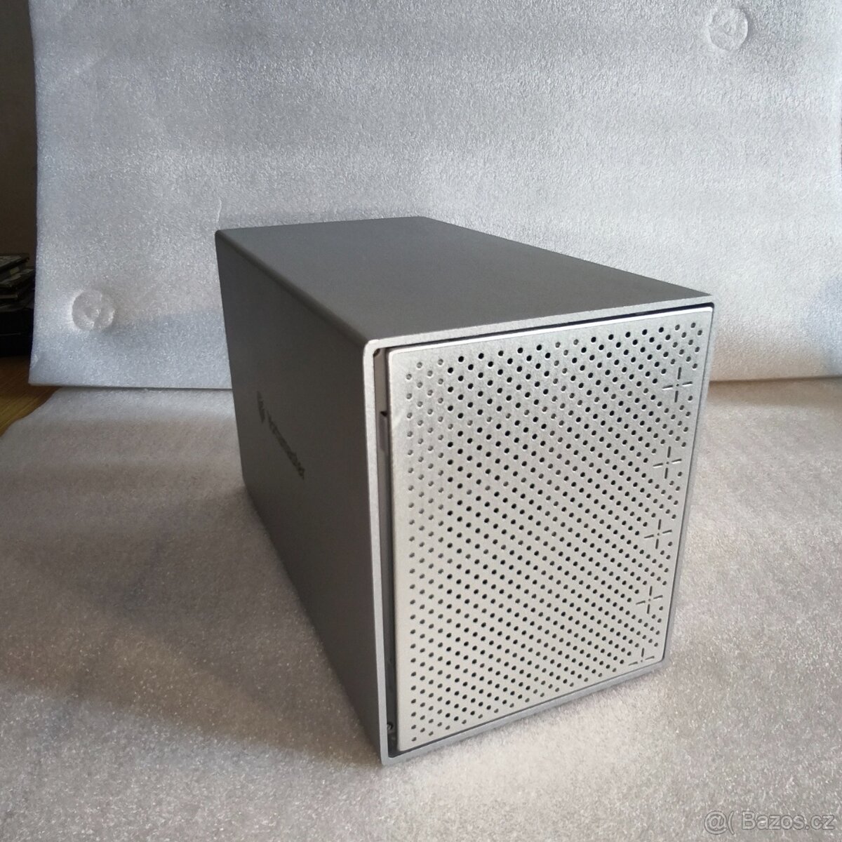 Externí boxy na 3,5" HDD - 8