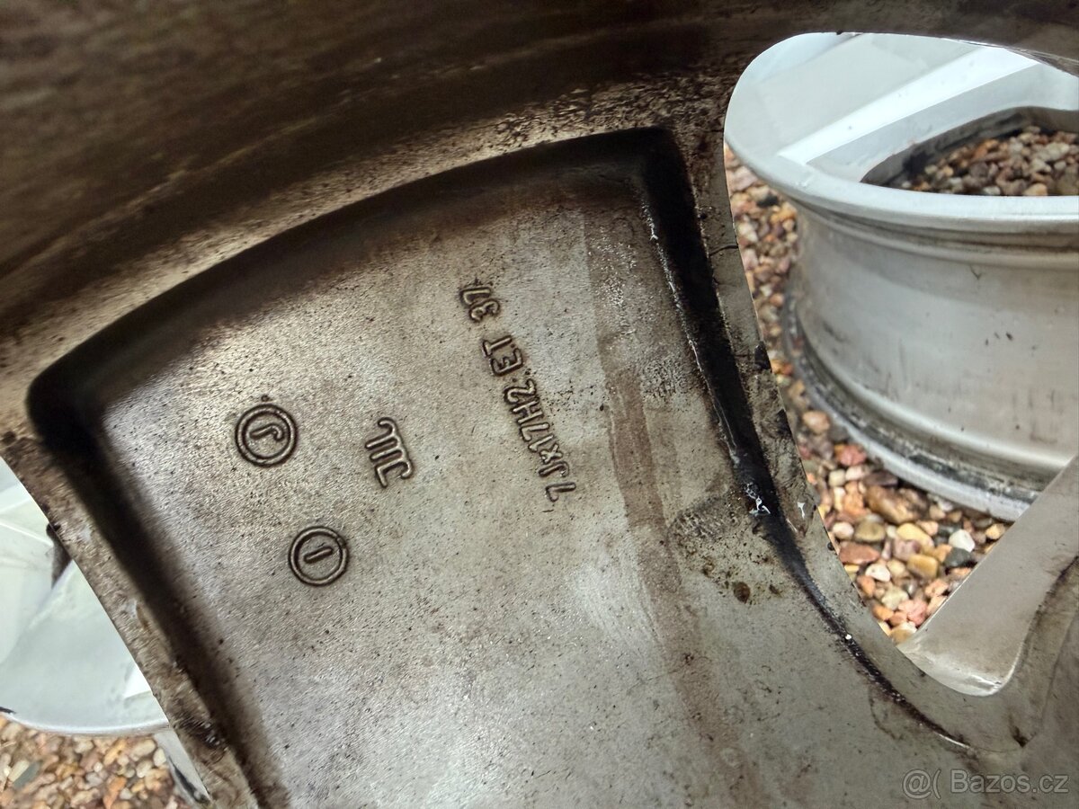 Alu r17 5x112 - 8