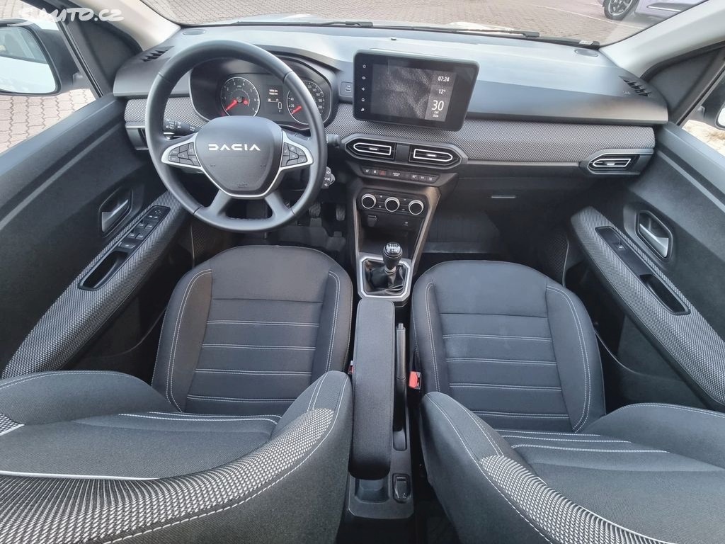 Dacia Jogger, Expression ECO-G 100 7 míst - 8