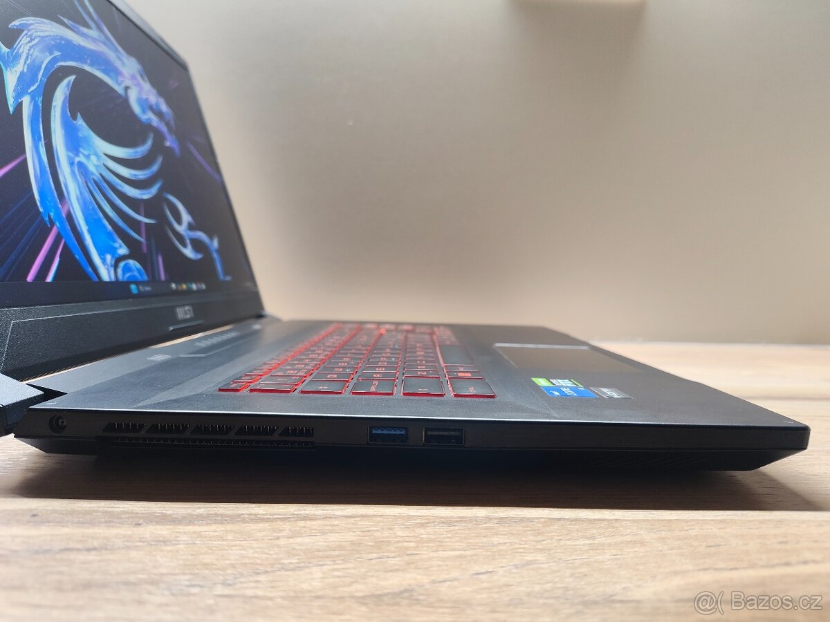 17,3 144HZ_MSI KATANA 17_i5-12450H_16GB_1TB_RTX 3050 4GB - 8