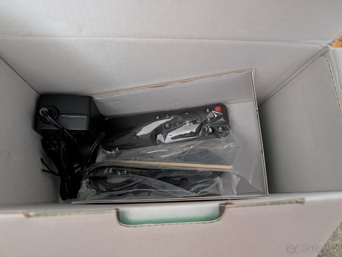 YOTON Y3 Mini Projektor 1080P, 15000L rozbalený - 8