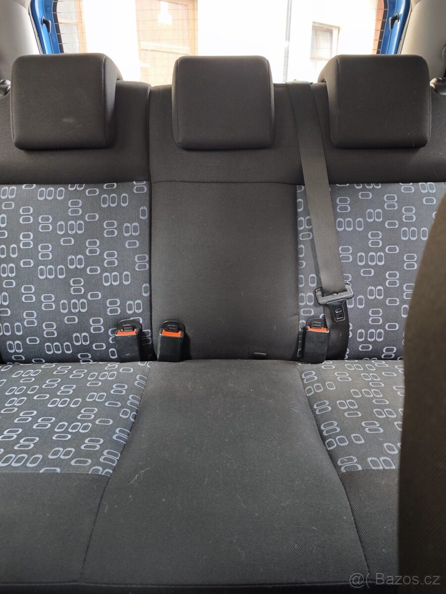 Ford Fiesta 1.4 benzín - 8