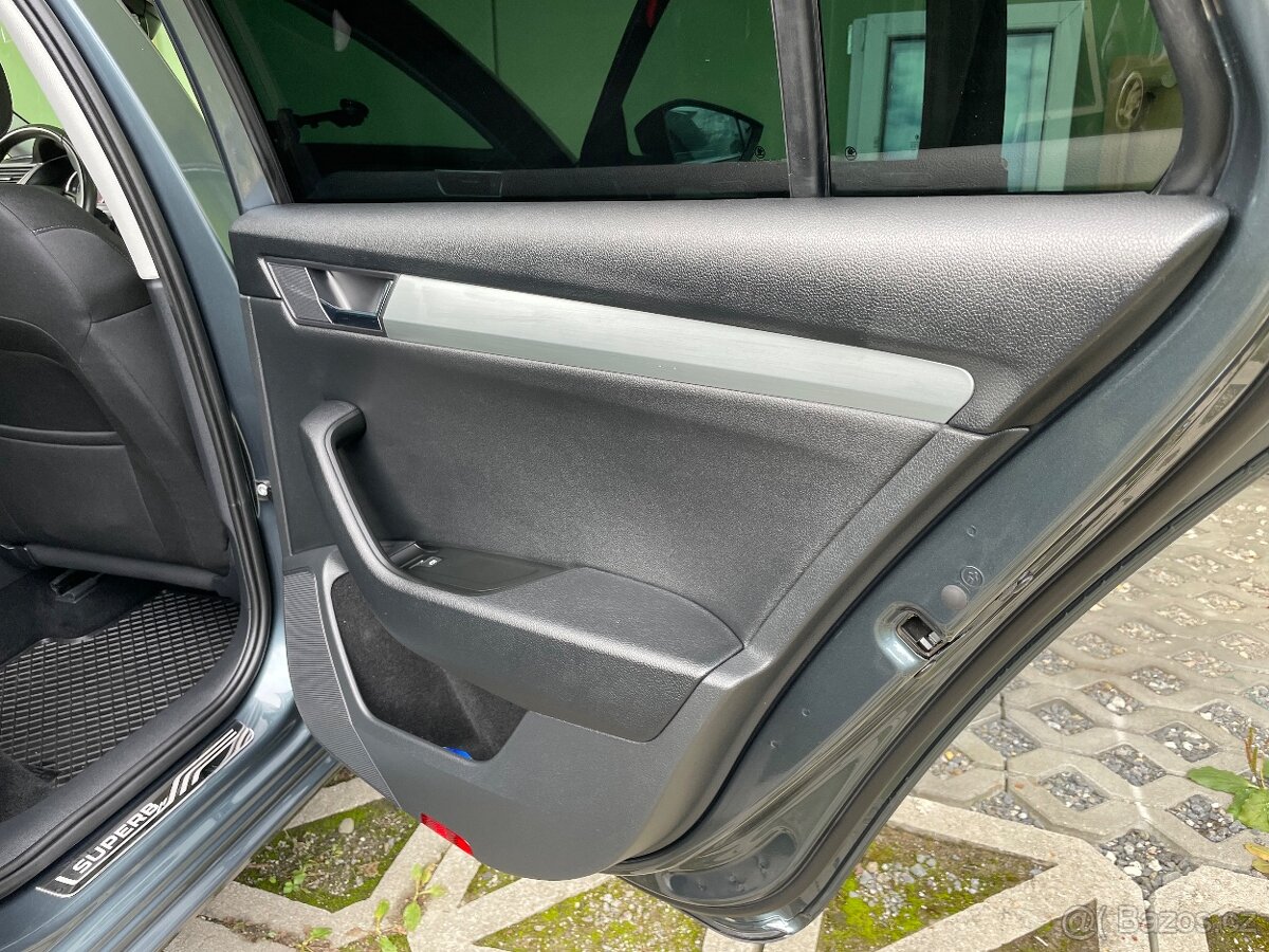 Škoda Superb 3combi 2.0Tdi 110kw - 8