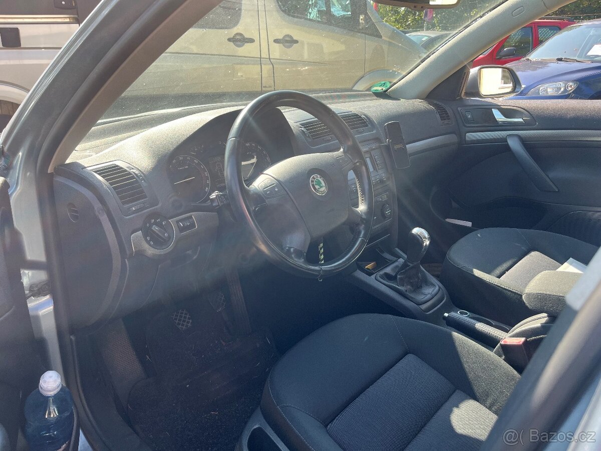 Škoda Octavia 2.0TDi - 8