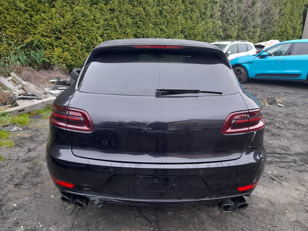 Porsche macan Europe - 8
