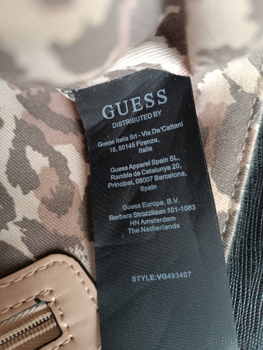 Černo/bílá kabelka Guess - 8