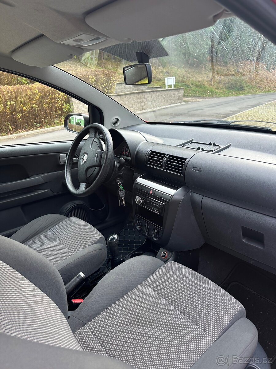 Volkswagen Fox - 8
