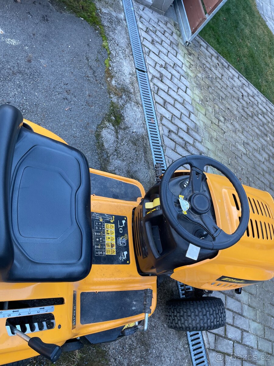 Zahradní traktůrek - 8