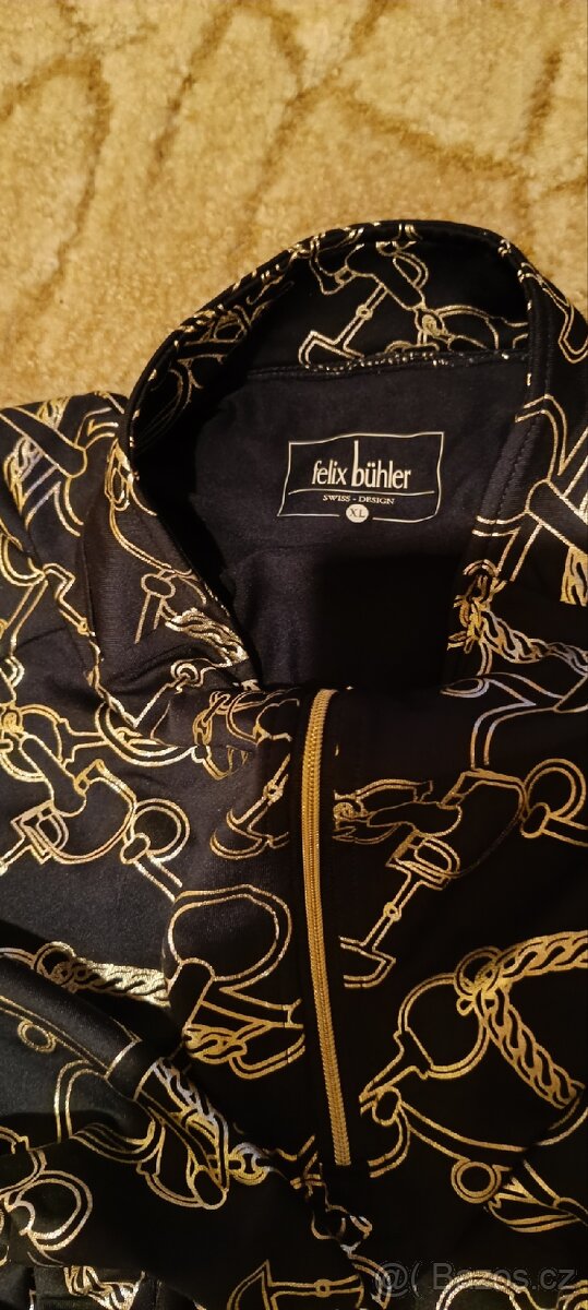 Sada podsedlovka a dvě trika - 8