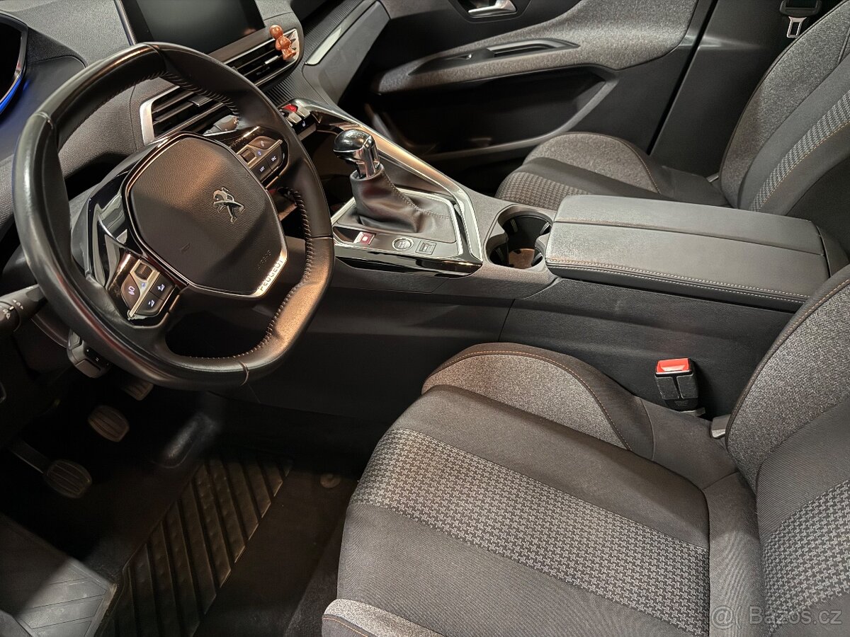 Peugeot 3008 - 8