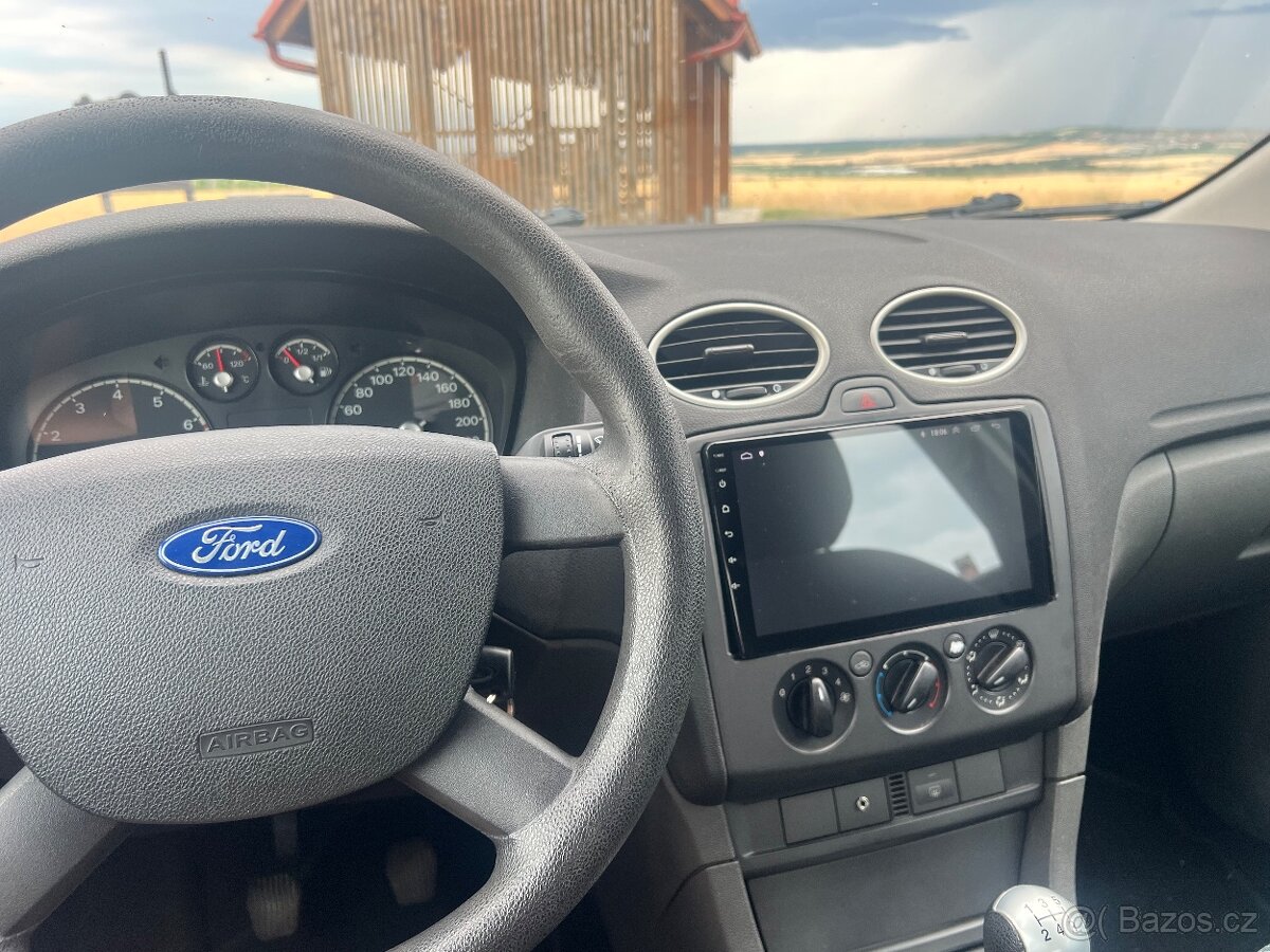 Ford Focus 1.6 benzín 74kW 2004 - 8