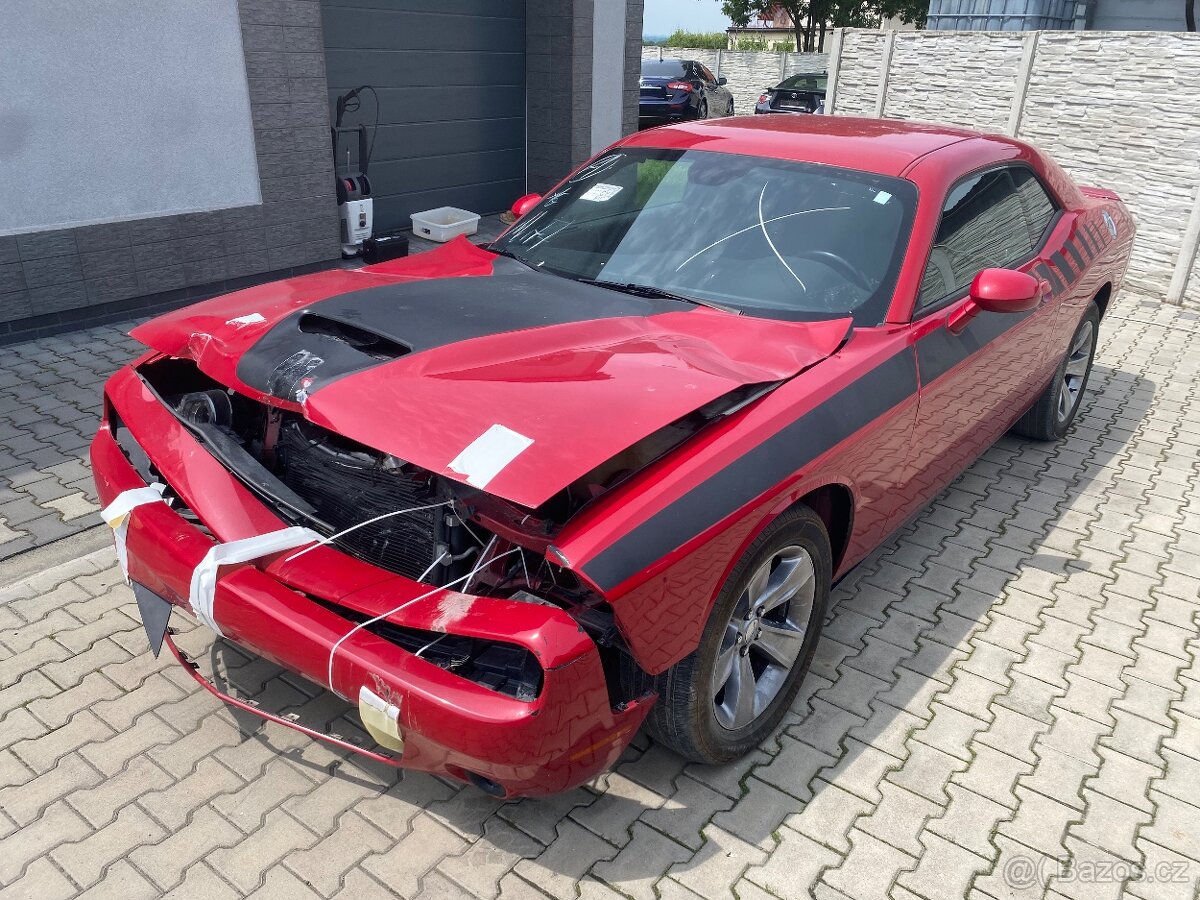 Dodge Challenger 3.6 2016 novy model - 8