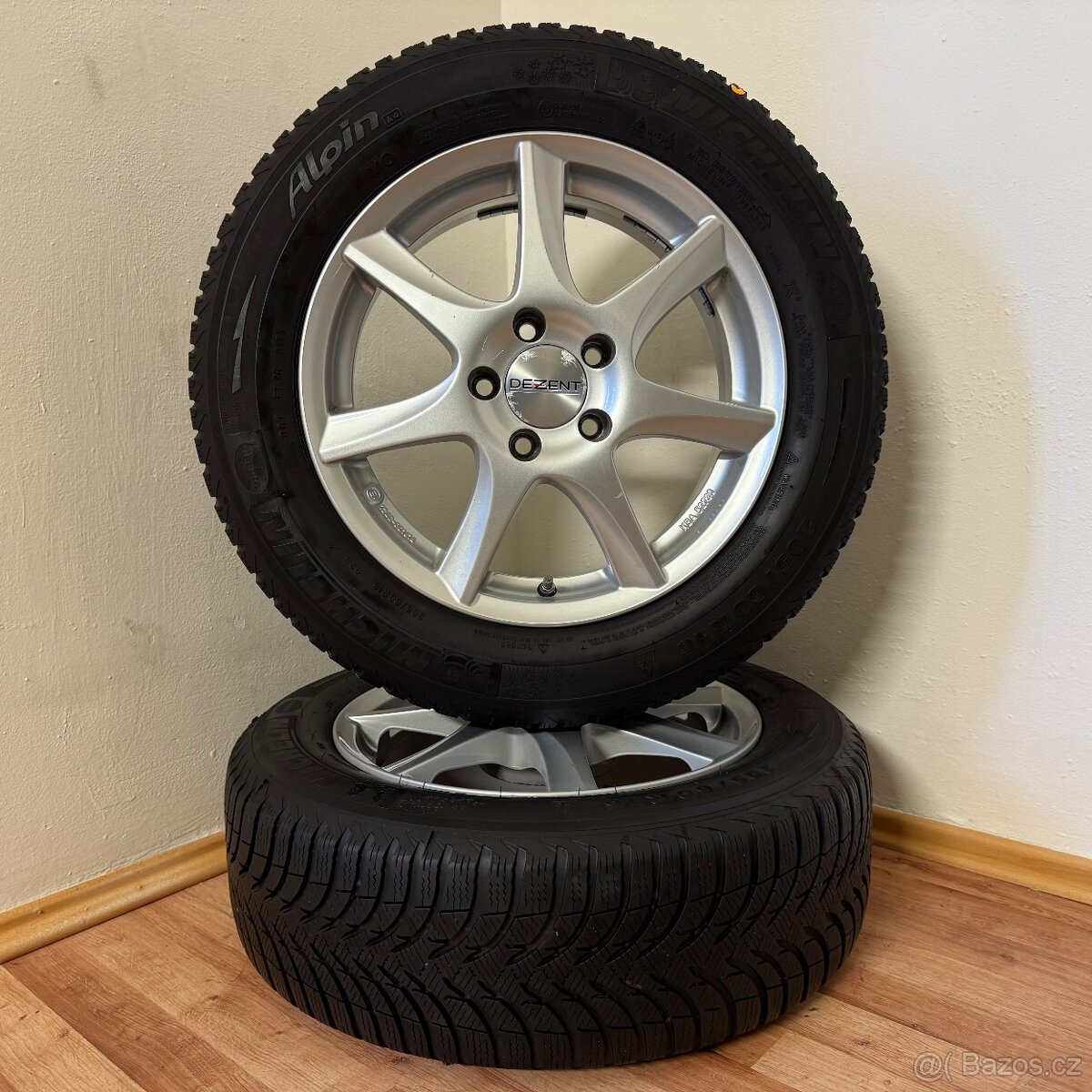 AUDI/VW TOURAN 5x112 R16 ET44+ZIMNÍ 205/60R16 6,5/6mm - 8