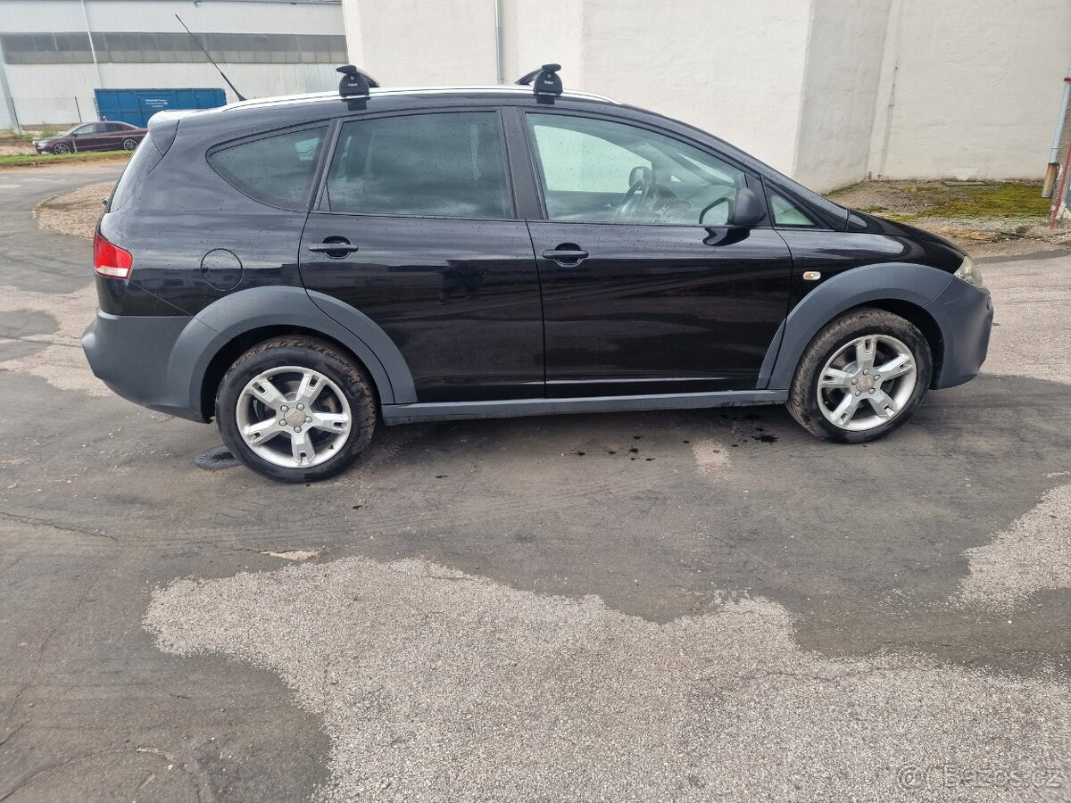 SEAT ALTEA FREETRACK 2.0.TDI 125 KW 4X4, STK najeto 303tis A - 8