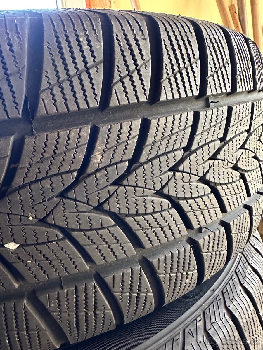 BMW zimní sada 4ks alu + pneu 20’” vhodné na modely X3 - 8