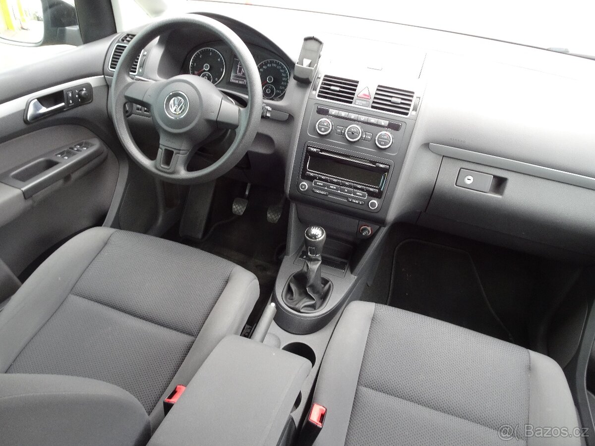 Volkswagen Touran 1.6 TDi - 8
