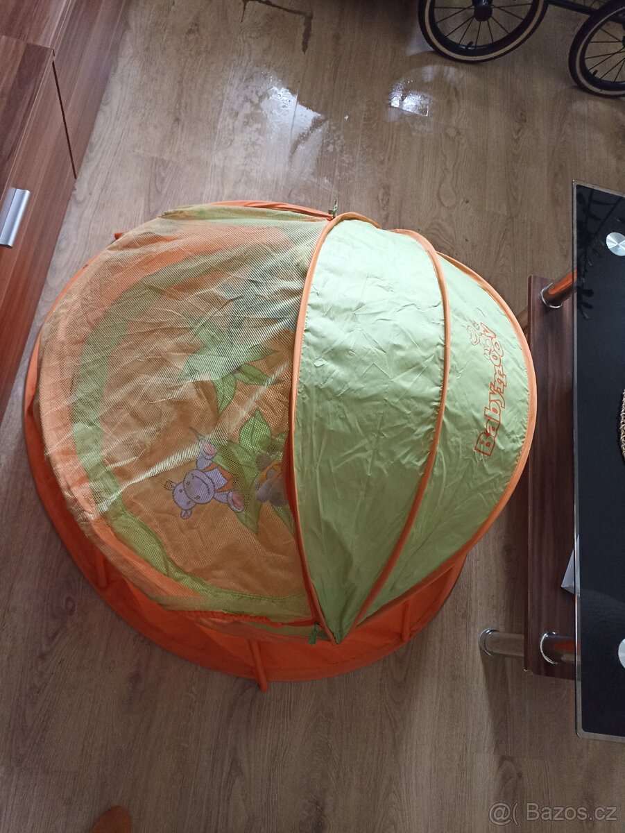 Skládací postýlka / ohrádka - 8
