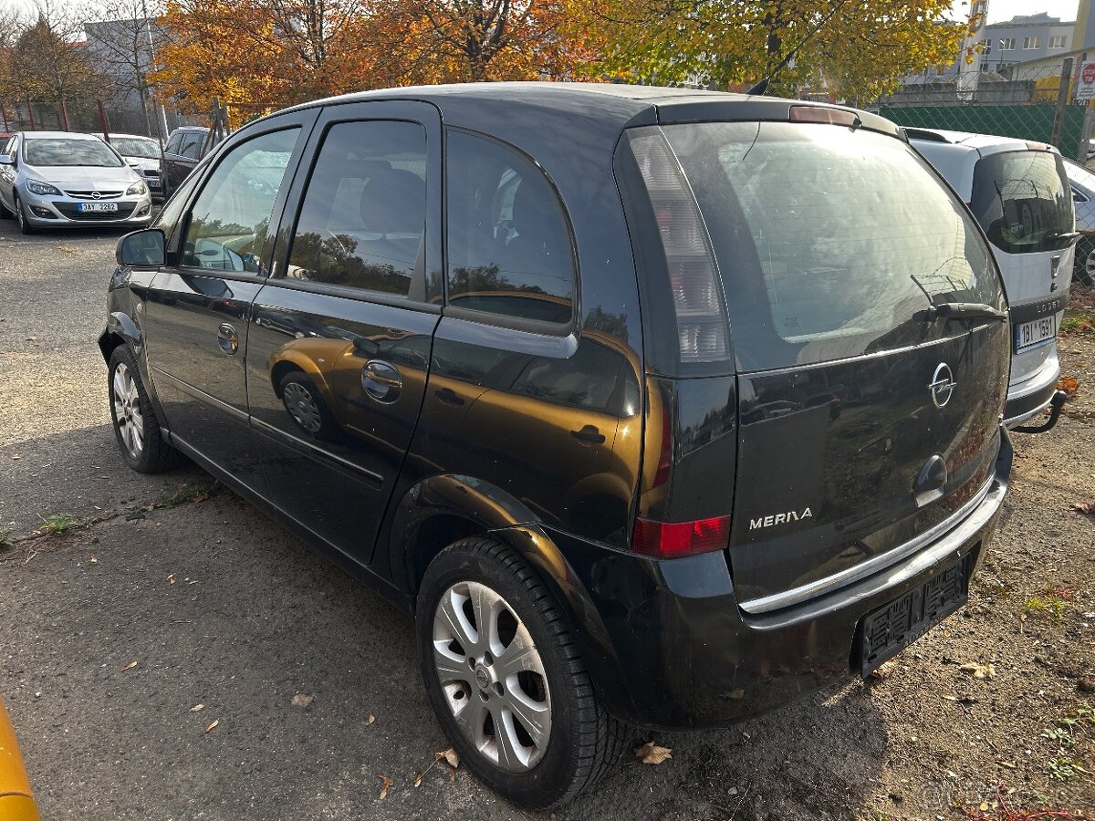 Opel Meriva A - náhradní díly - 8