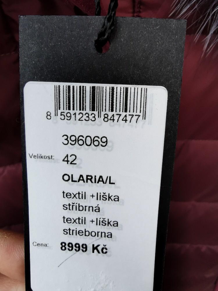 DÁMSKÁ ZIMNÍ BUNDA KARA SE STŘÍBRNOU LIŠKOU - vel.42 - 8