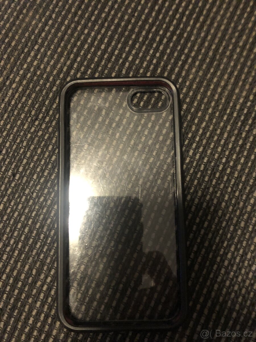 Kryty na iPhone 8 - 8