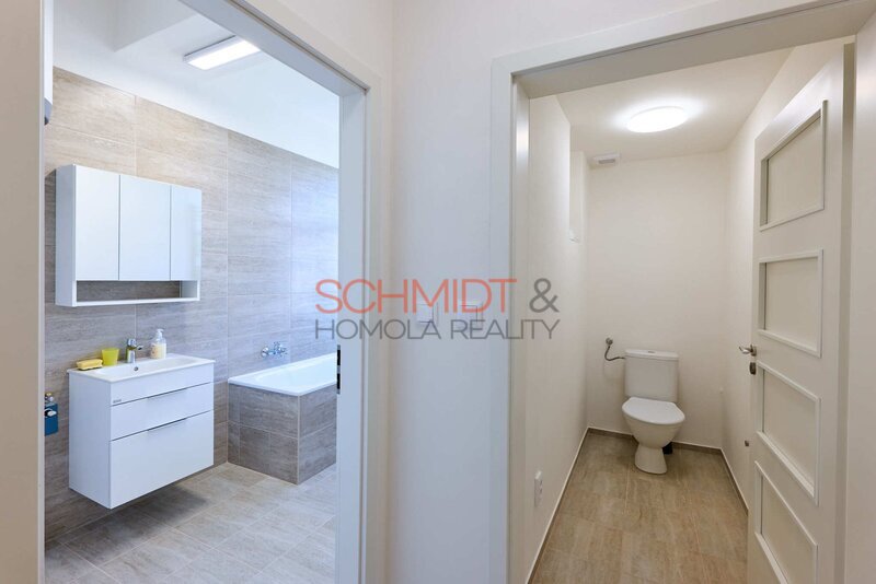 Pěkný světlý byt se zahrádkou Hustopeče - 8