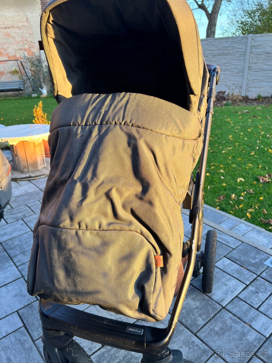 Kočárek Bloom Roan - 8