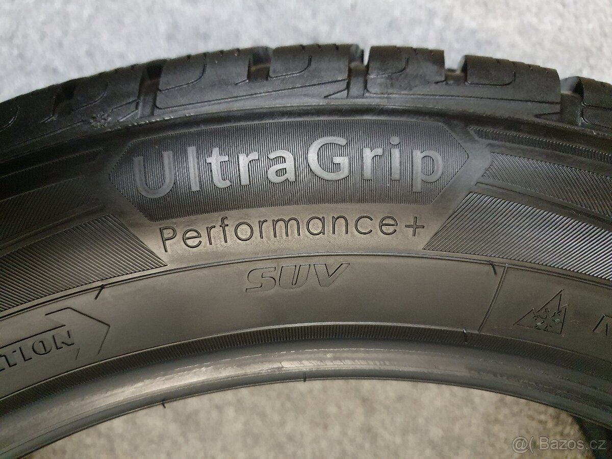 2x -- 235/55 R19 Zimní pneu Goodyear UltraGrip Perf + SUV -- - 8