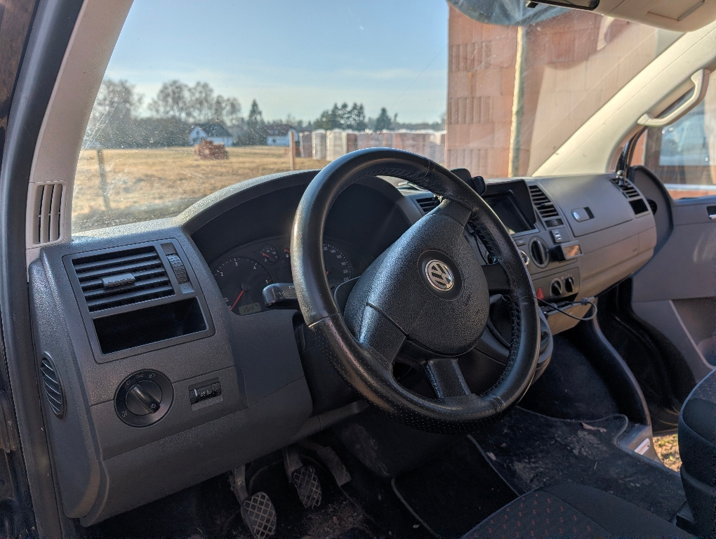 Prodám VW T5 Multivan 1.9 TDI plátce DPH, neplátce dohoda - 8