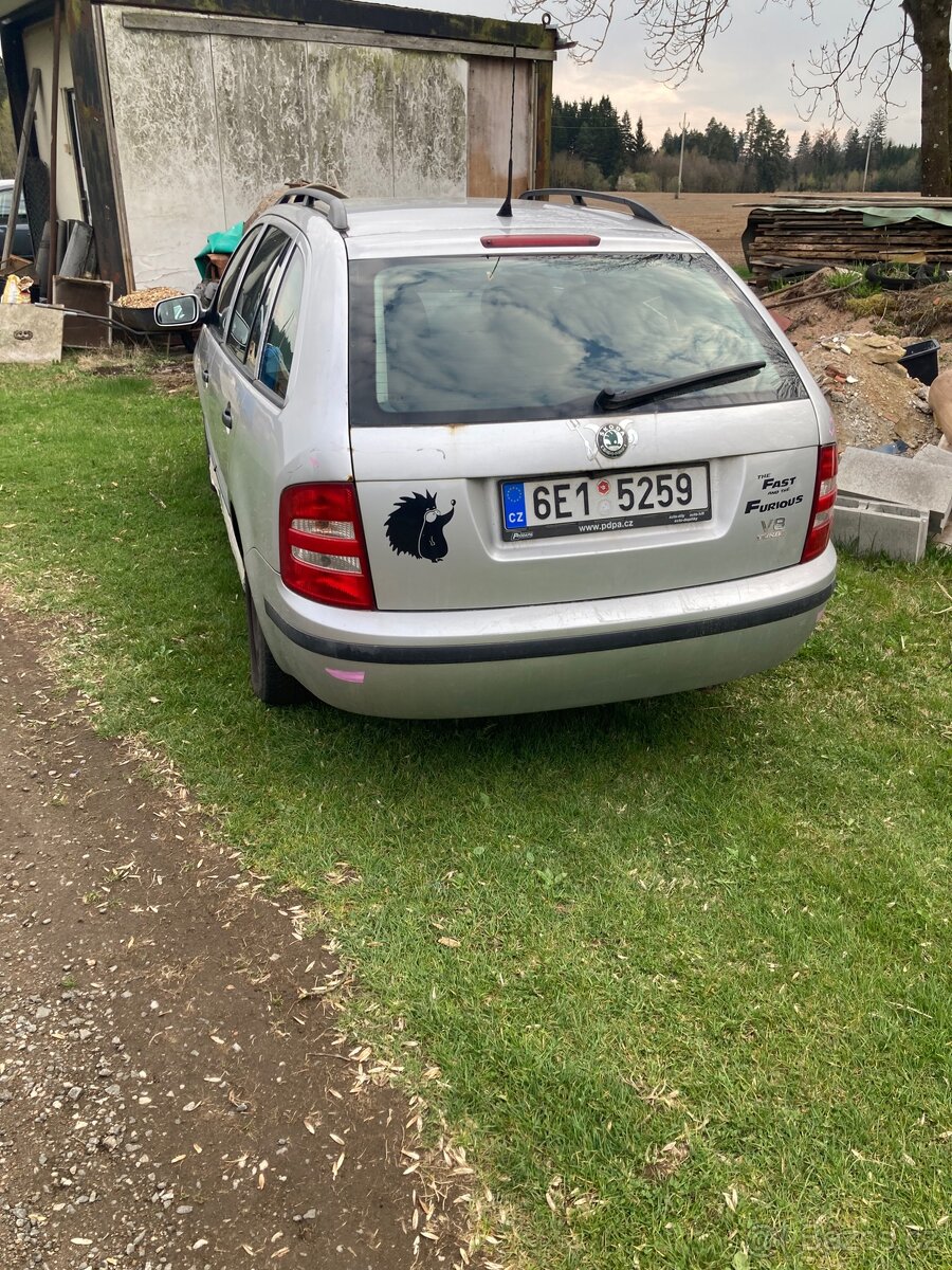 Škoda Fabia díly - 8